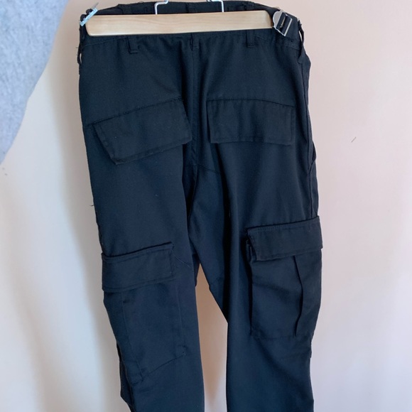 Brandy Melville Piper cargo pants - Picture 5 of 5